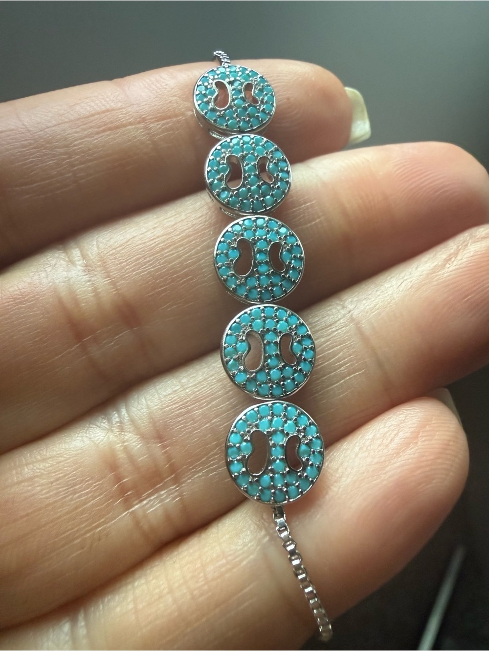 NEW! 14k White Gold Plated with Turquoise Crystal Disc Bracelet - Women Jewelry - Picture 3 of 6